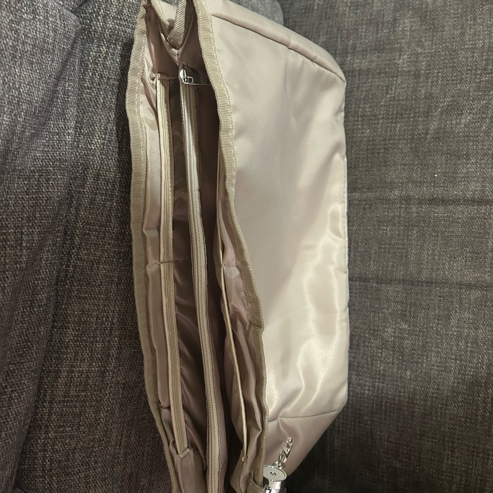 Thirty-One insert - Picture 2 of 2